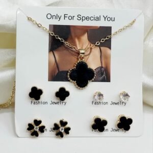 4 pair tops card & clover necklace